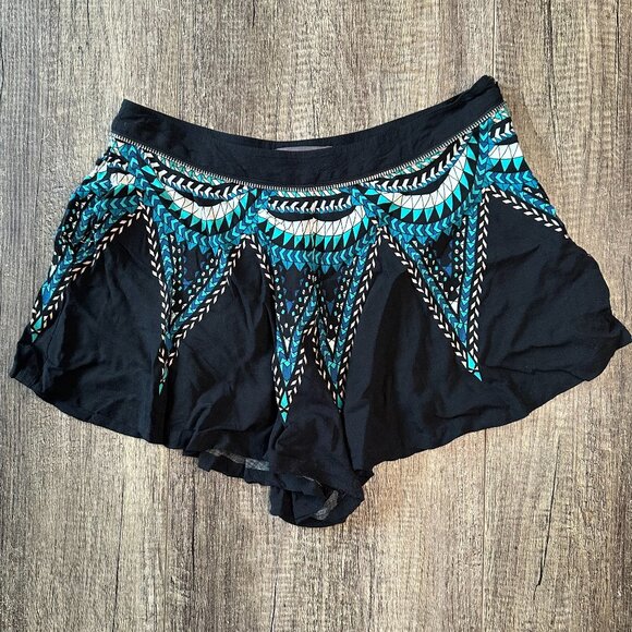 Kendall & Kylie Boho Print Shorts - Size Medium - Picture 1 of 4